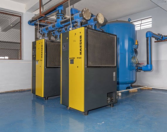 Compressor, Dryer & Air Receiver Tank Installation &ndash; photo 1