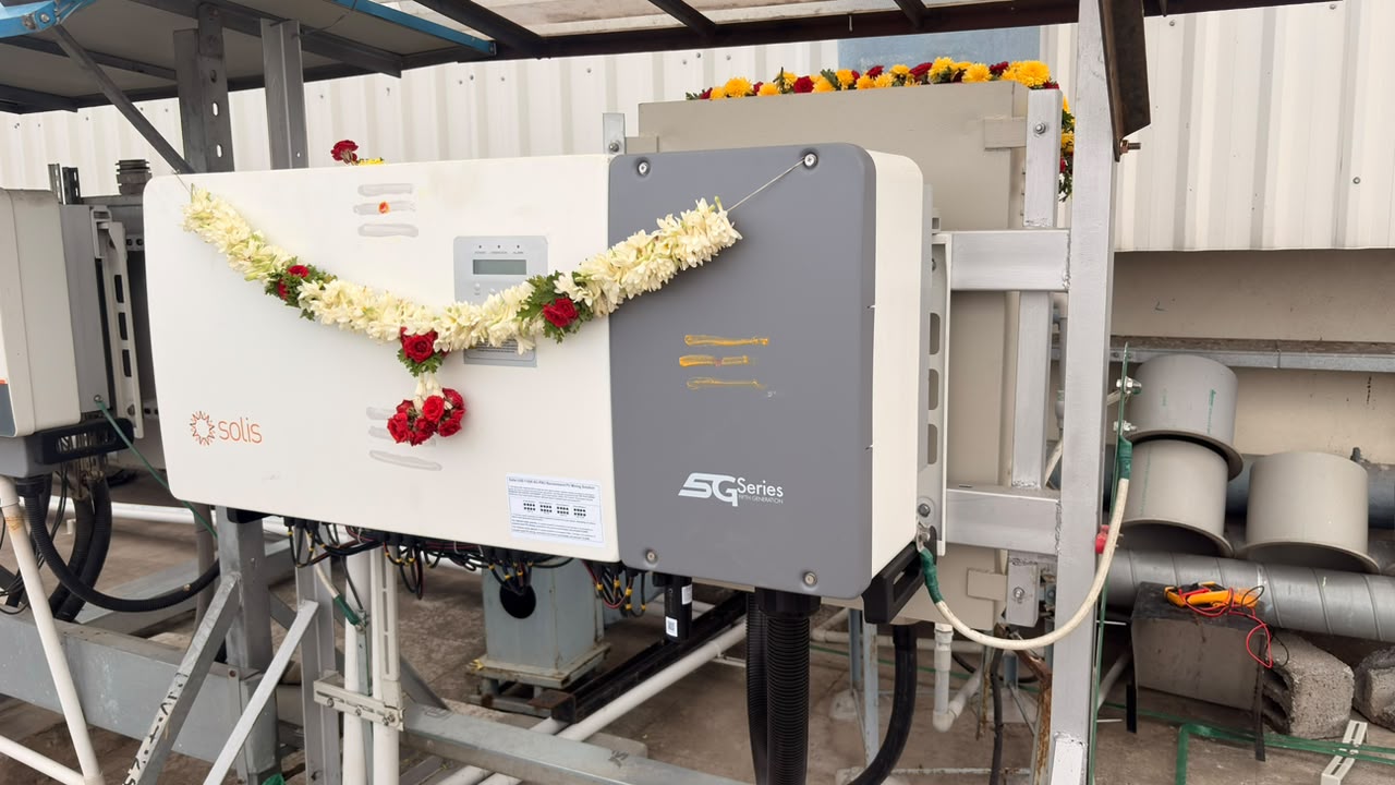 Solar inverter commissioned on a rooftop installation